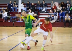 Startējis tradicionālais banku telpu futbola turnīrs